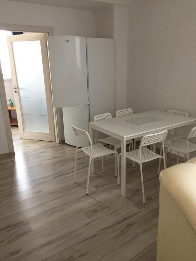 Apartman C.1 Haliganda*** Lägenhet Liptovský Hrádok Exteriör bild